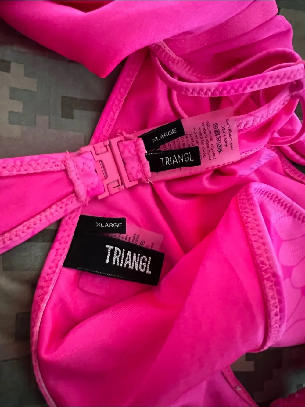 NWOT triangl swimwear Bright Fuchsia Floral Lace Bikini